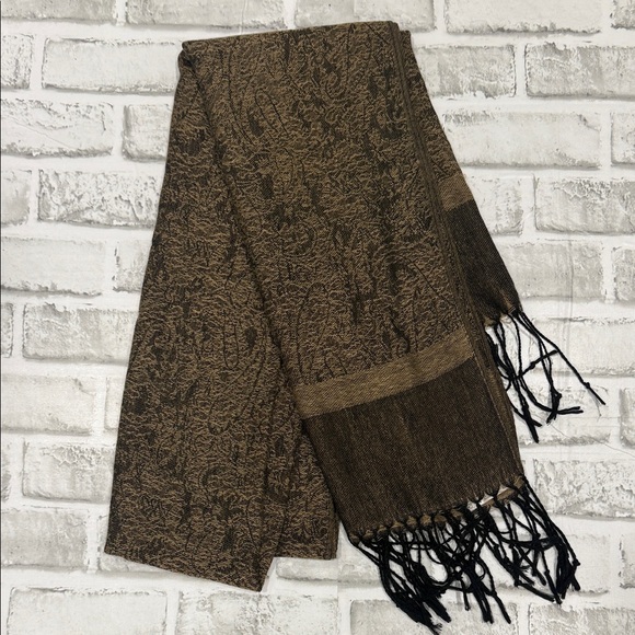 Pashmina Elegant Tan and Black Scarf - Picture 1 of 2